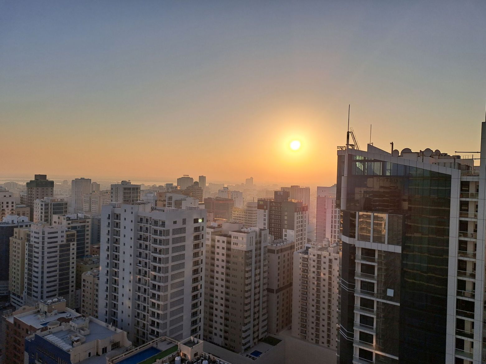 bahrain1.jpg