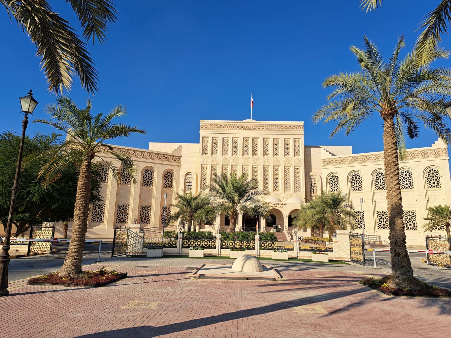 bahrain3.jpg