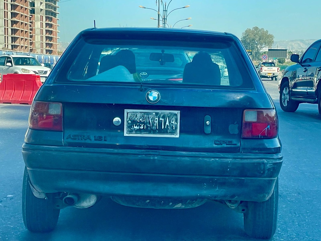 bmwastra.jpeg