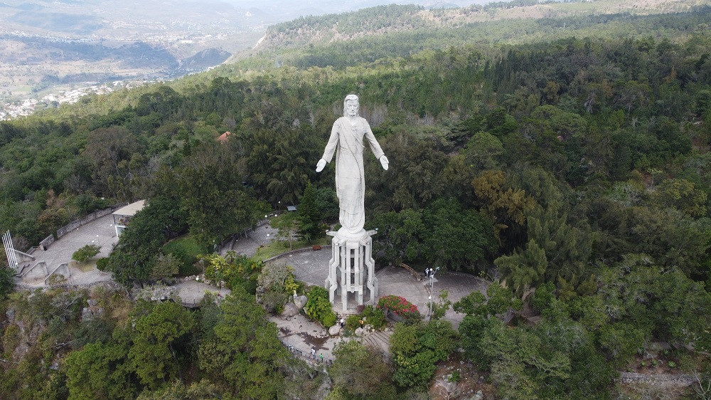 Mirador Cristo del Picacho.jpg