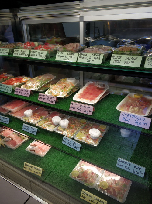 Papeete Market Tahiti.jpg