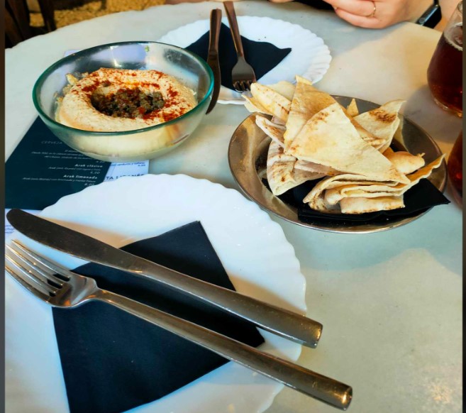 hummus.jpg