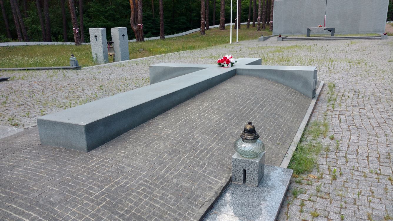 KIJOW3.jpg