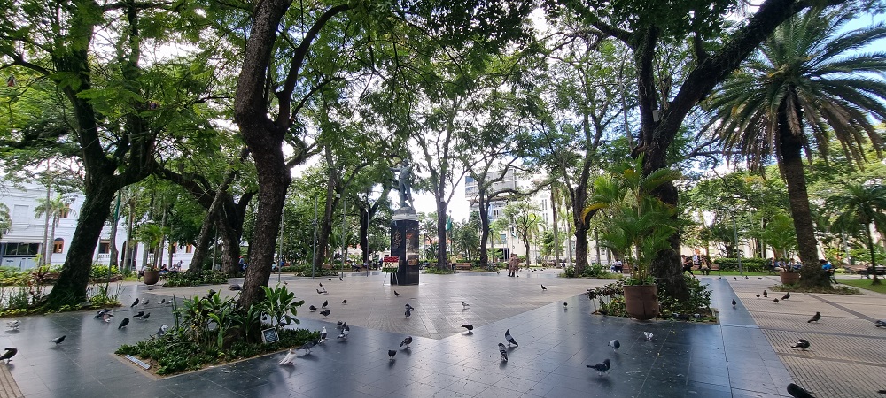 Plaza Metropolitana 24 de Septiembre1.jpg