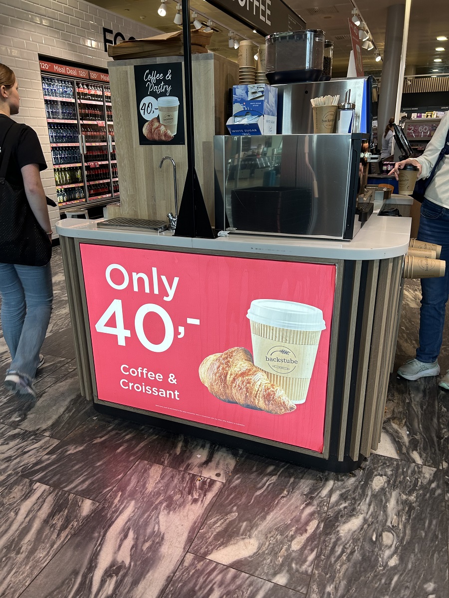 dzien0+Oslo+lotnisko+przkeaski_2.jpg