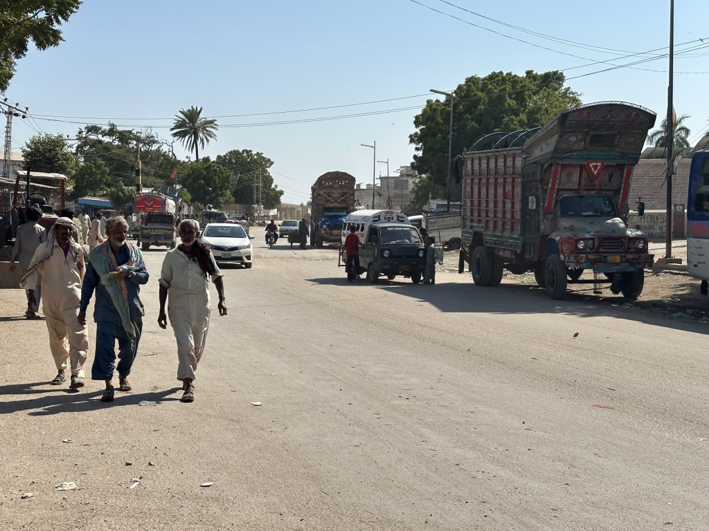 20_Thatta.jpg
