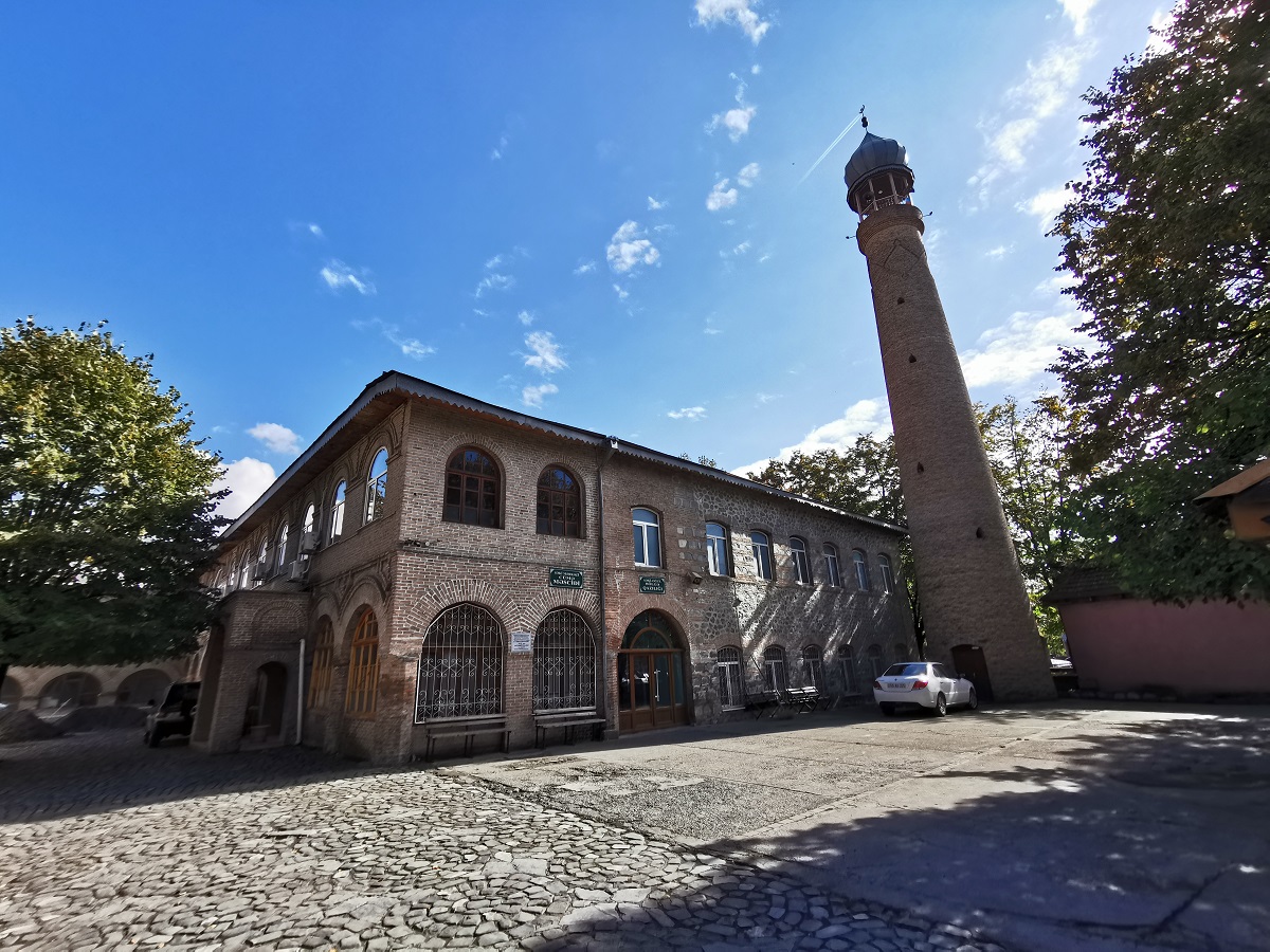 Meczet Jumah.jpg