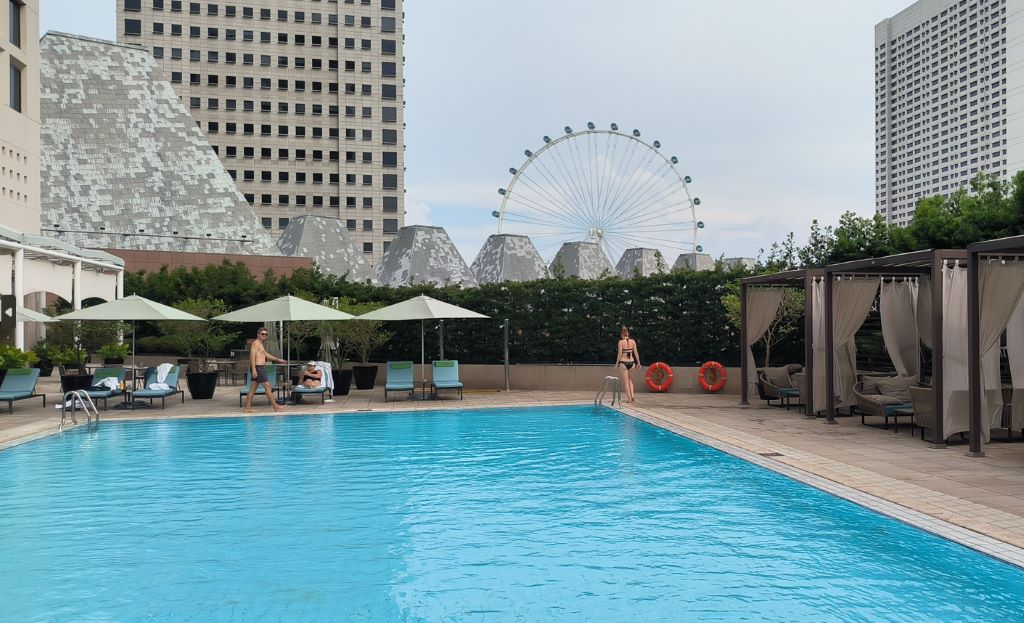 conrad_pool.jpg