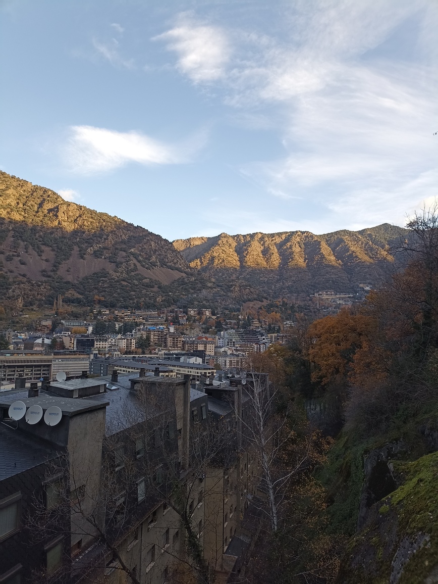 andora.jpg