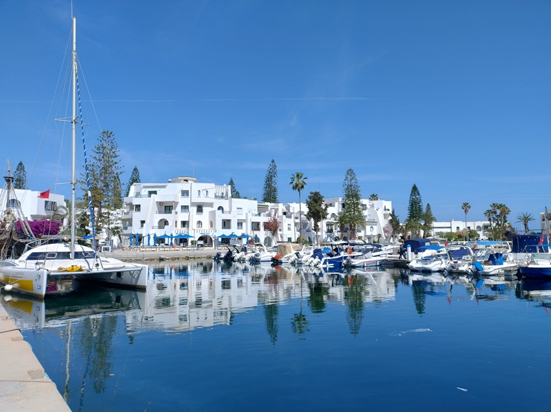 4-Port_El_Kantoui.jpg