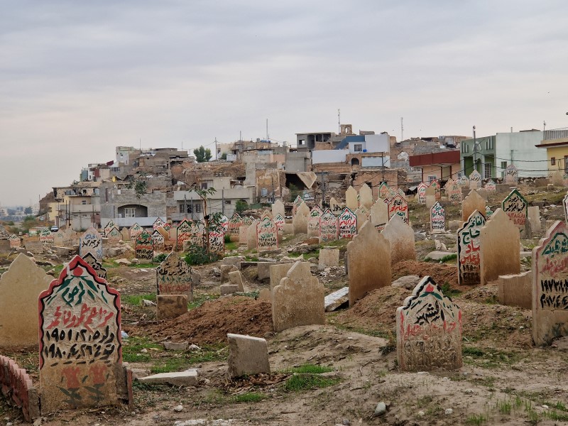 09_015_Mosul_Cmentarz.jpg