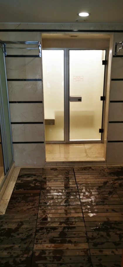 Radisson Istanbul - SPA 3.jpg