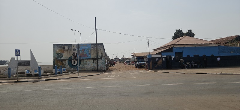 Bissau8_port.jpg