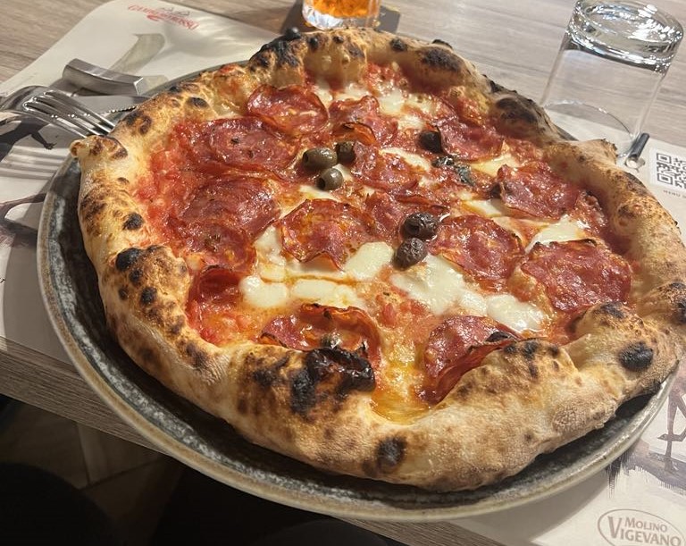 Pizza.jpg
