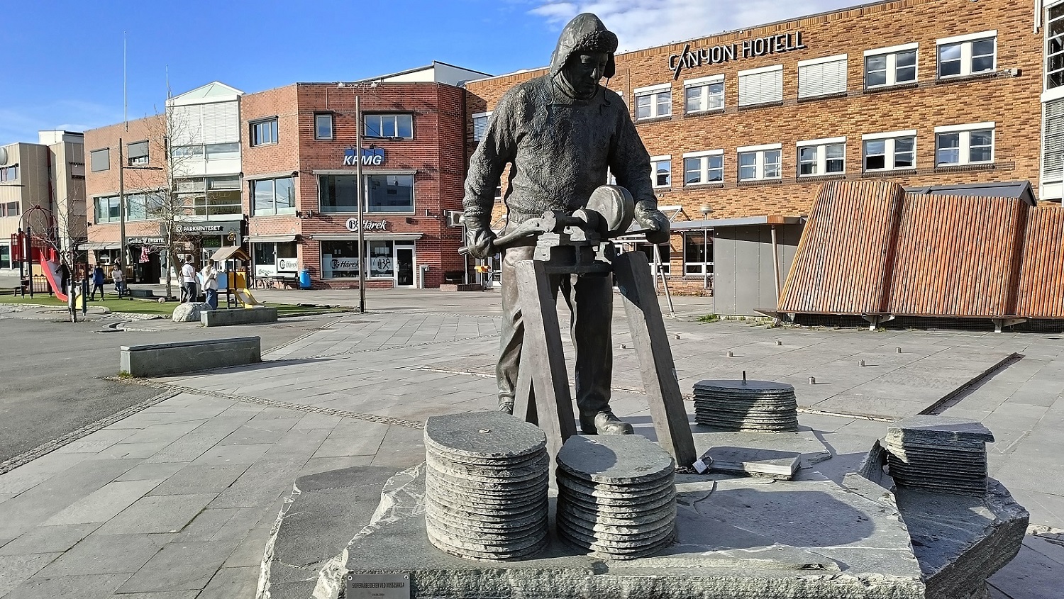 136.jpg