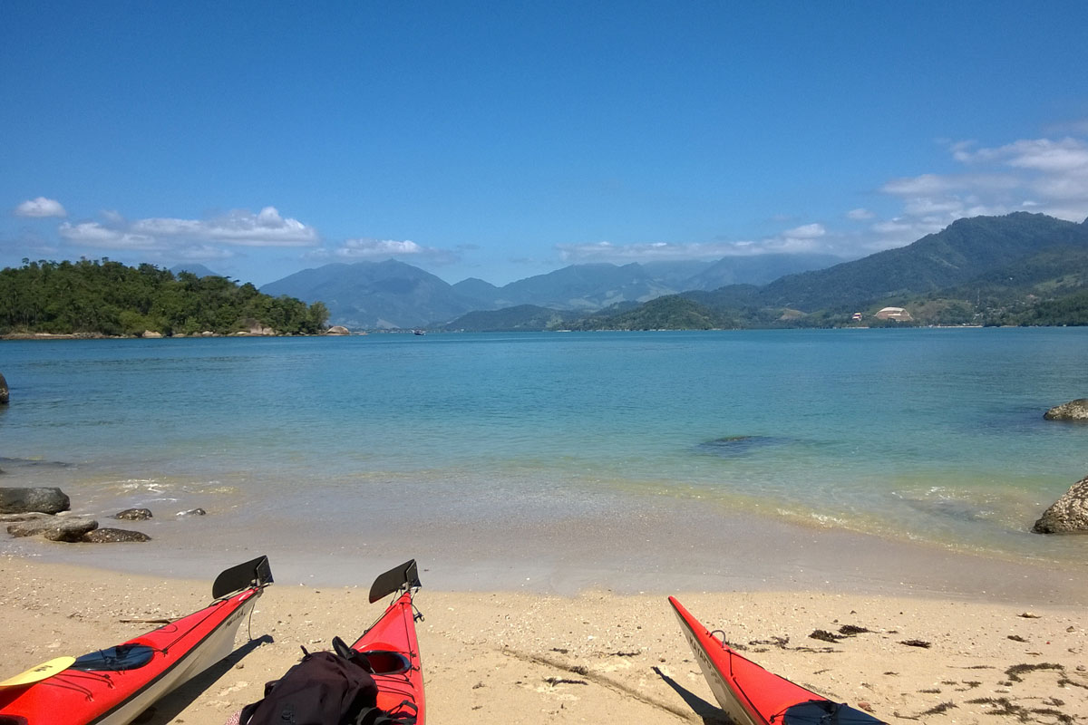 11b-kayaking-Paraty.jpg