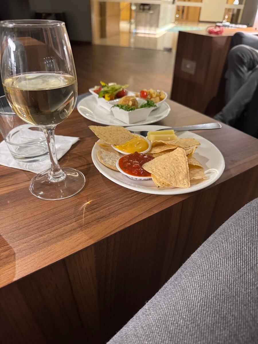 PrivLoung.jpeg
