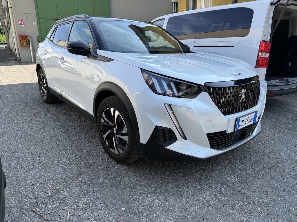 BLQ_Peugeot2008_Felirent2.jpeg