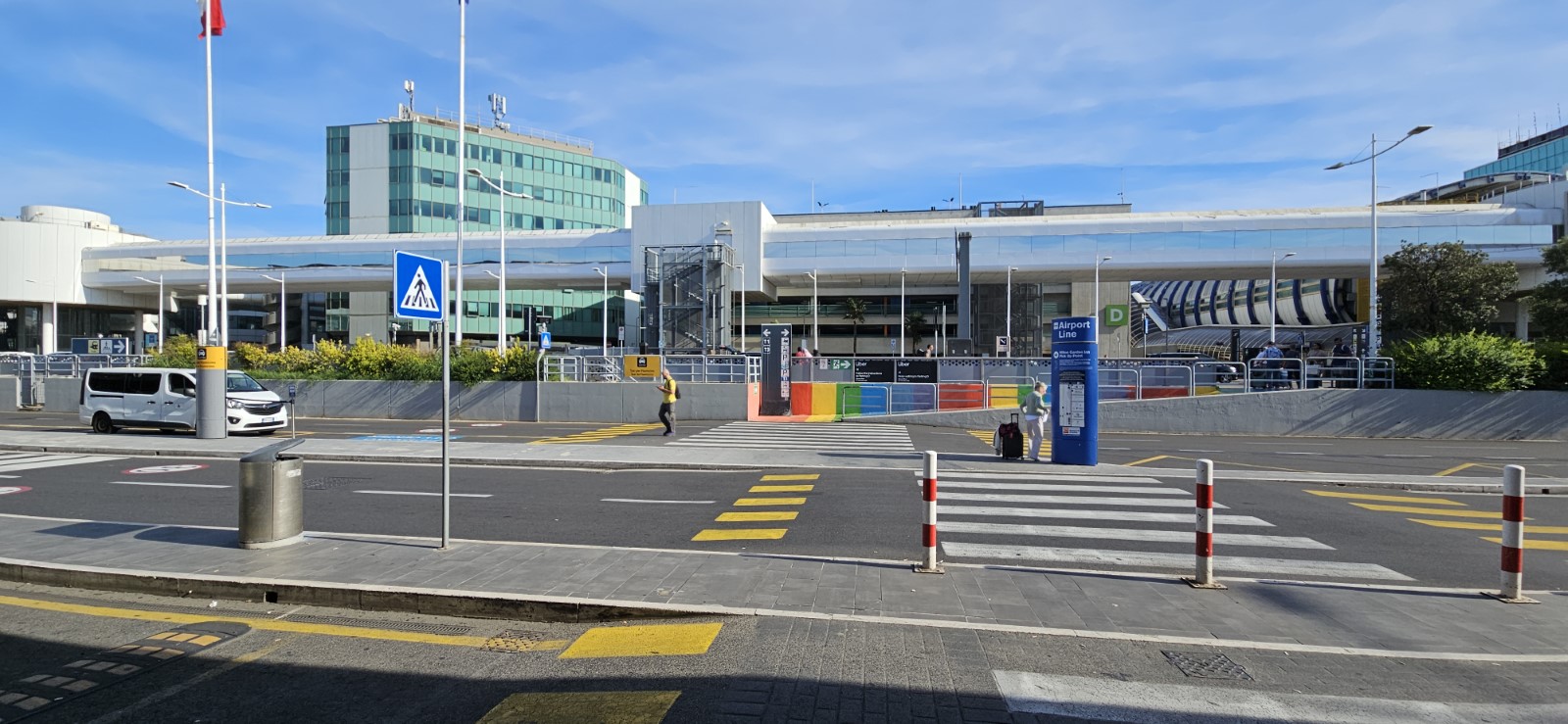 Fiumicino Bus Stop 1.jpg