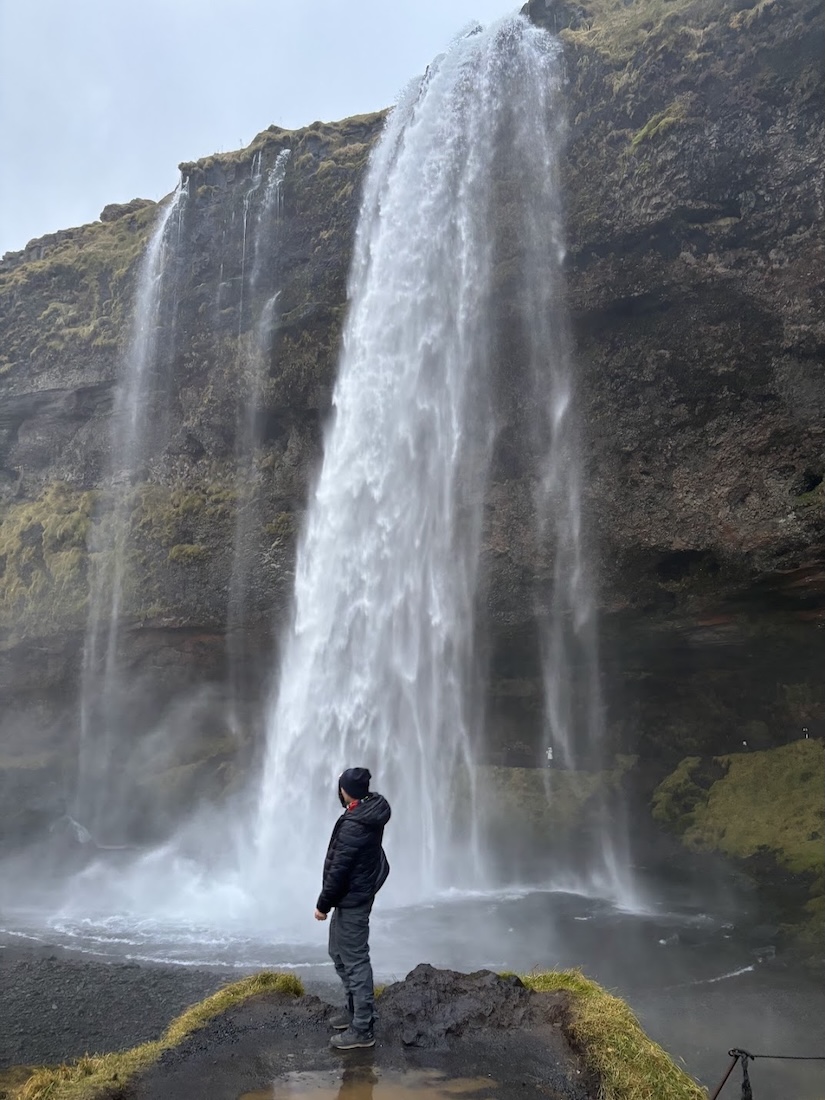 seljalandfoss1.jpg