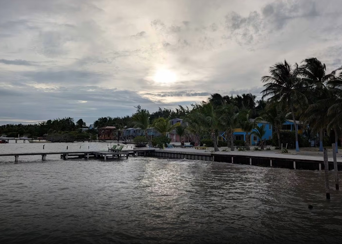 caye1.jpg