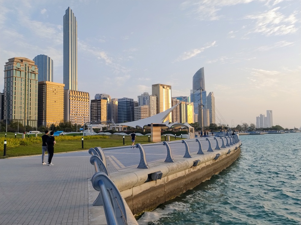 5-Abu_Dhabi.jpg