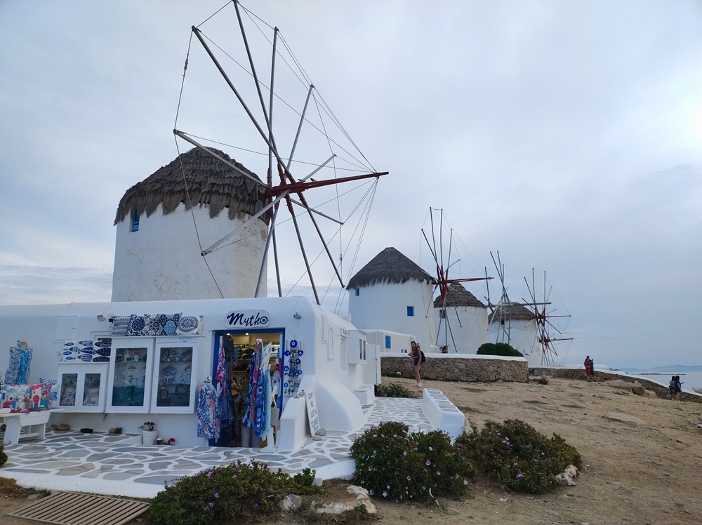 7-Mykonos_wiatraki.jpg