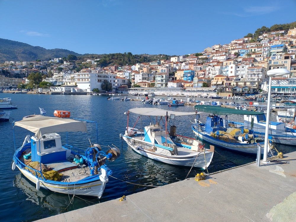 11-Plomari.jpg