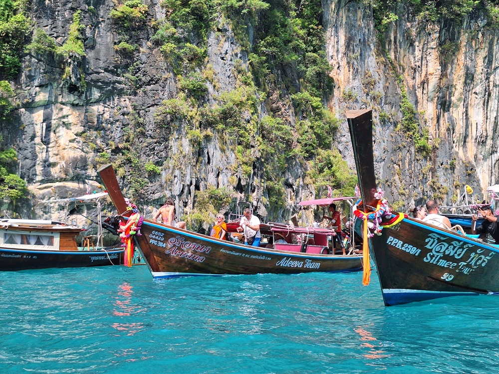 15-Phi_Phi.jpg