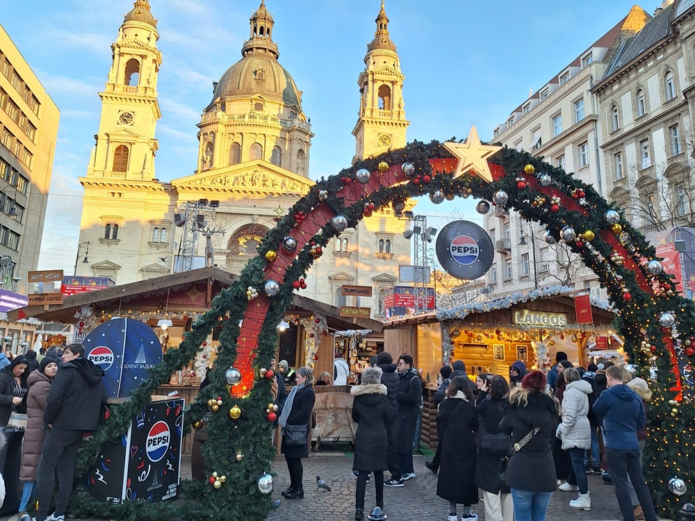 16-Budapeszt_jarmark.jpg