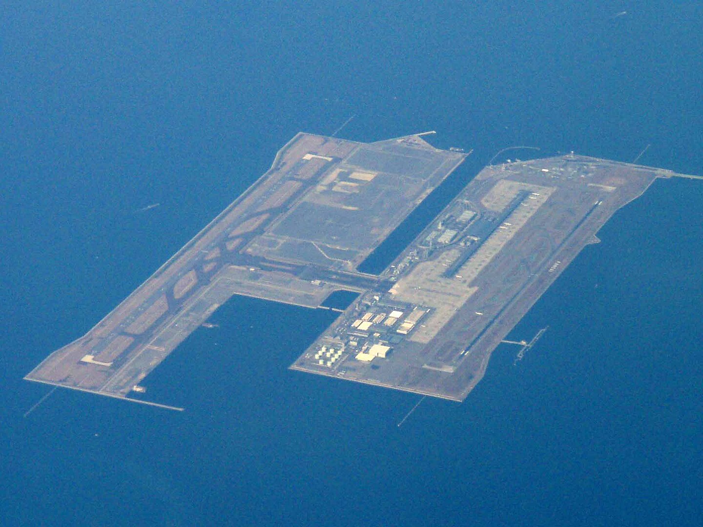 1440px-Kix_aerial_photo.jpg