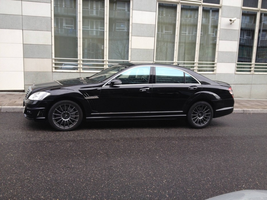 czarny-mercedes-s63-amg-575km-black-bison-edition-warszawa-i-okolice.jpg
