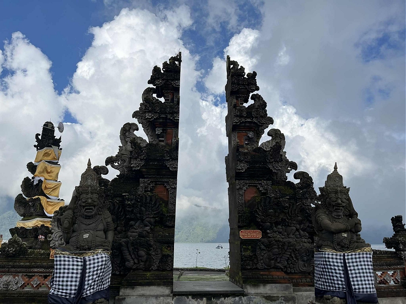 bali21.jpg