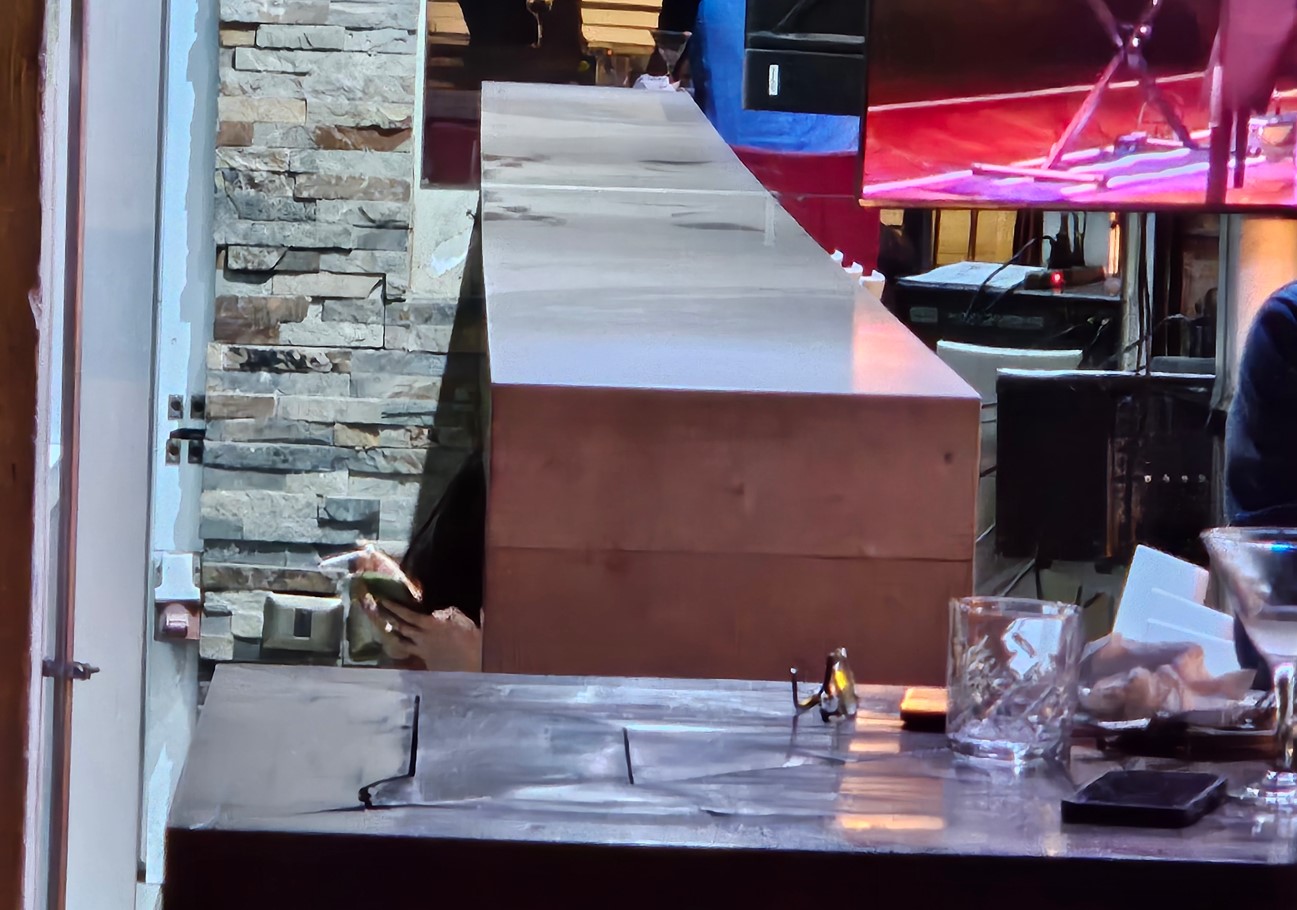 barman.jpg