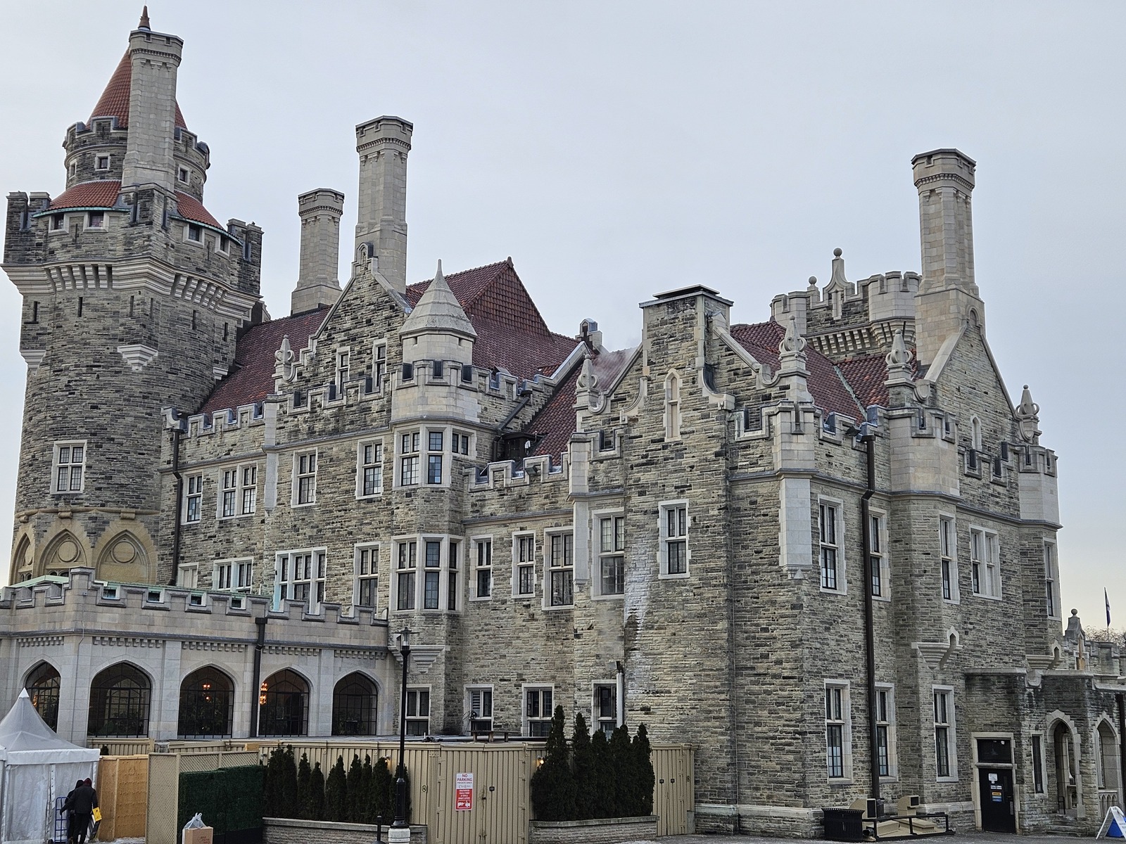 Casa Loma.jpg