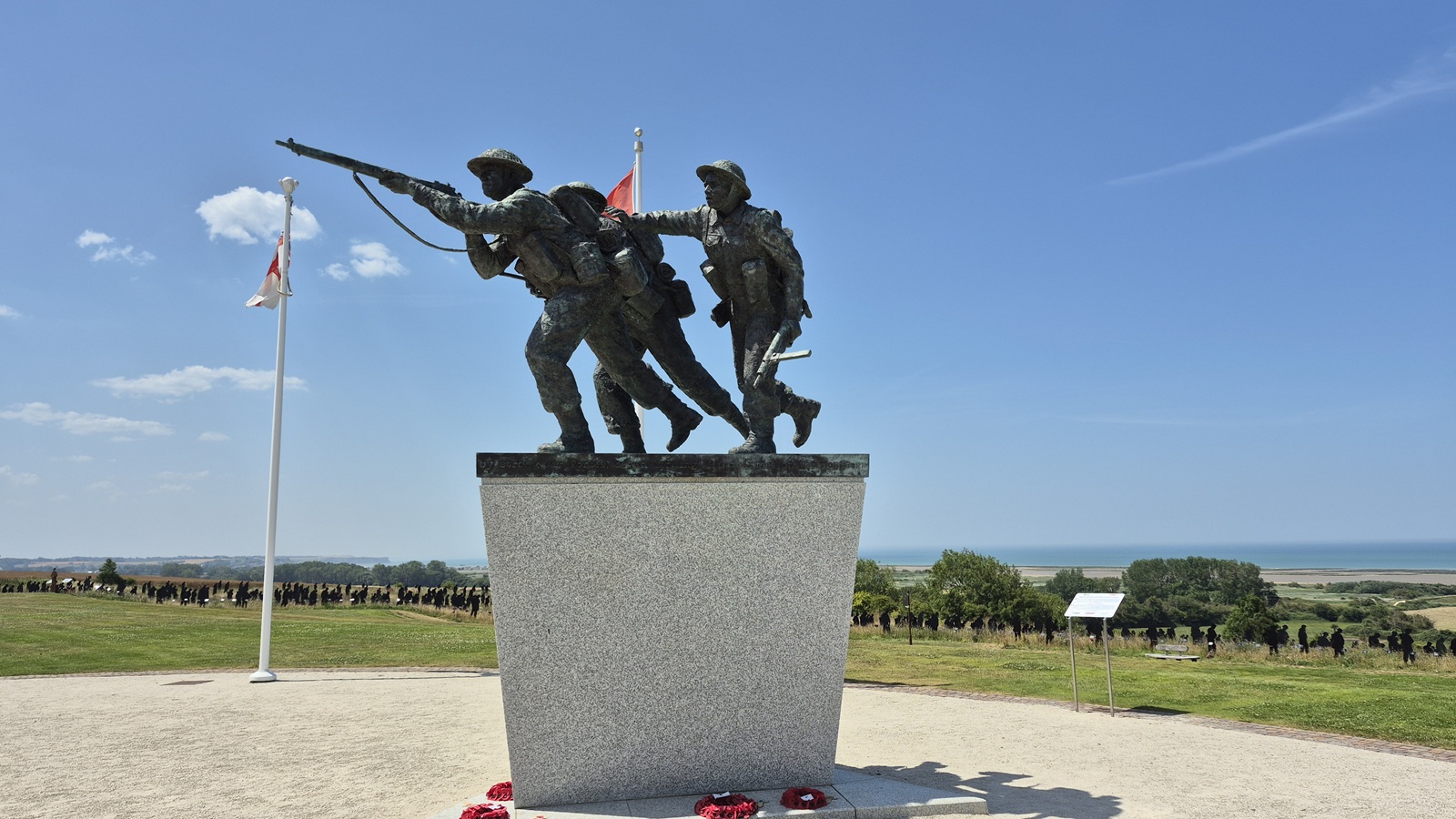 103.jpg