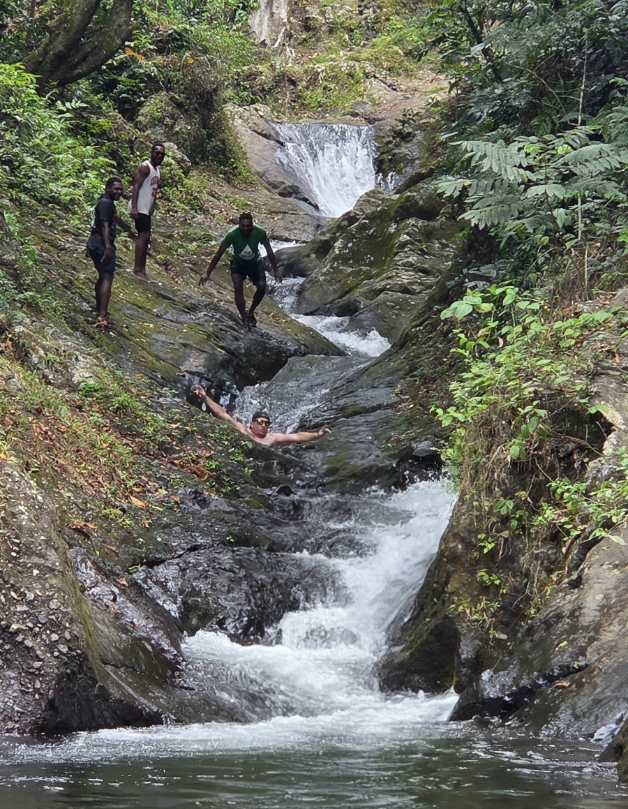 20261024_123731(1)_copy_900x1159.jpg