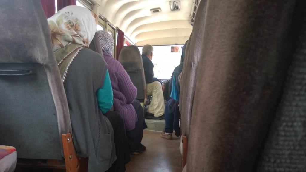 18. bus.jpg
