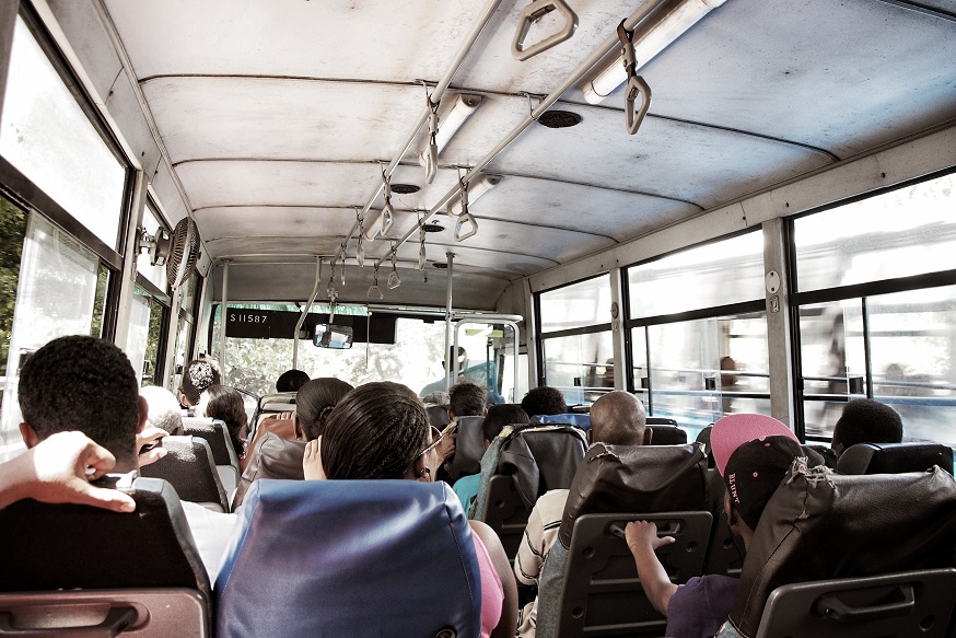 Lokalny autobus 1.jpg