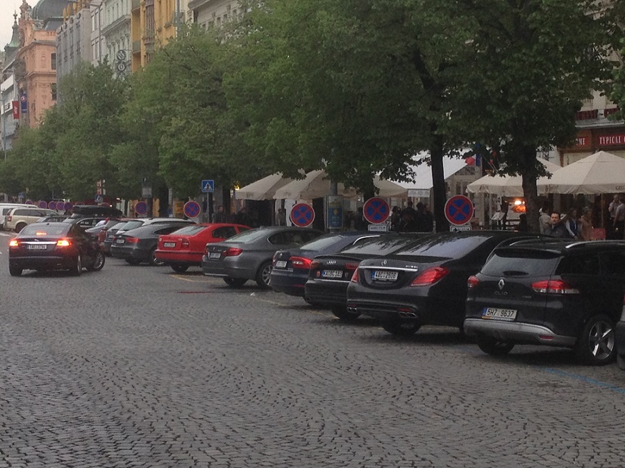 Praga_parking.jpg