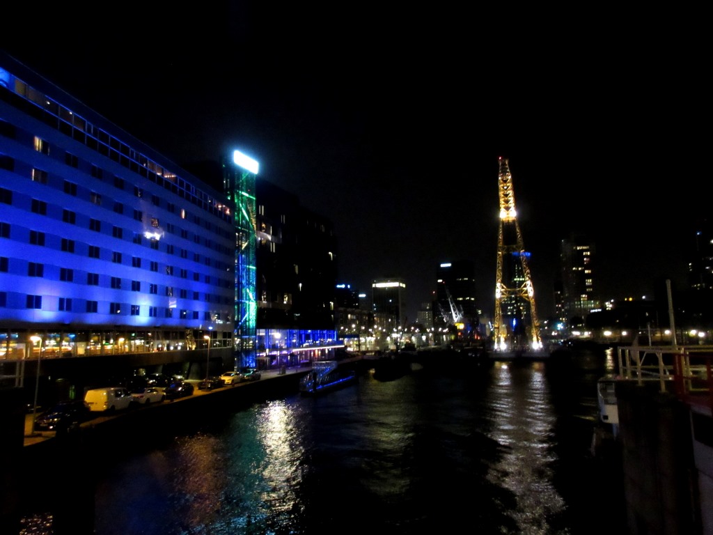 rotterdam nocą 2.JPG