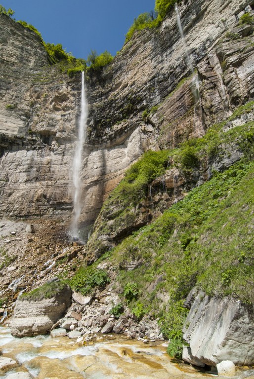 DSC_0329_514x768.jpg