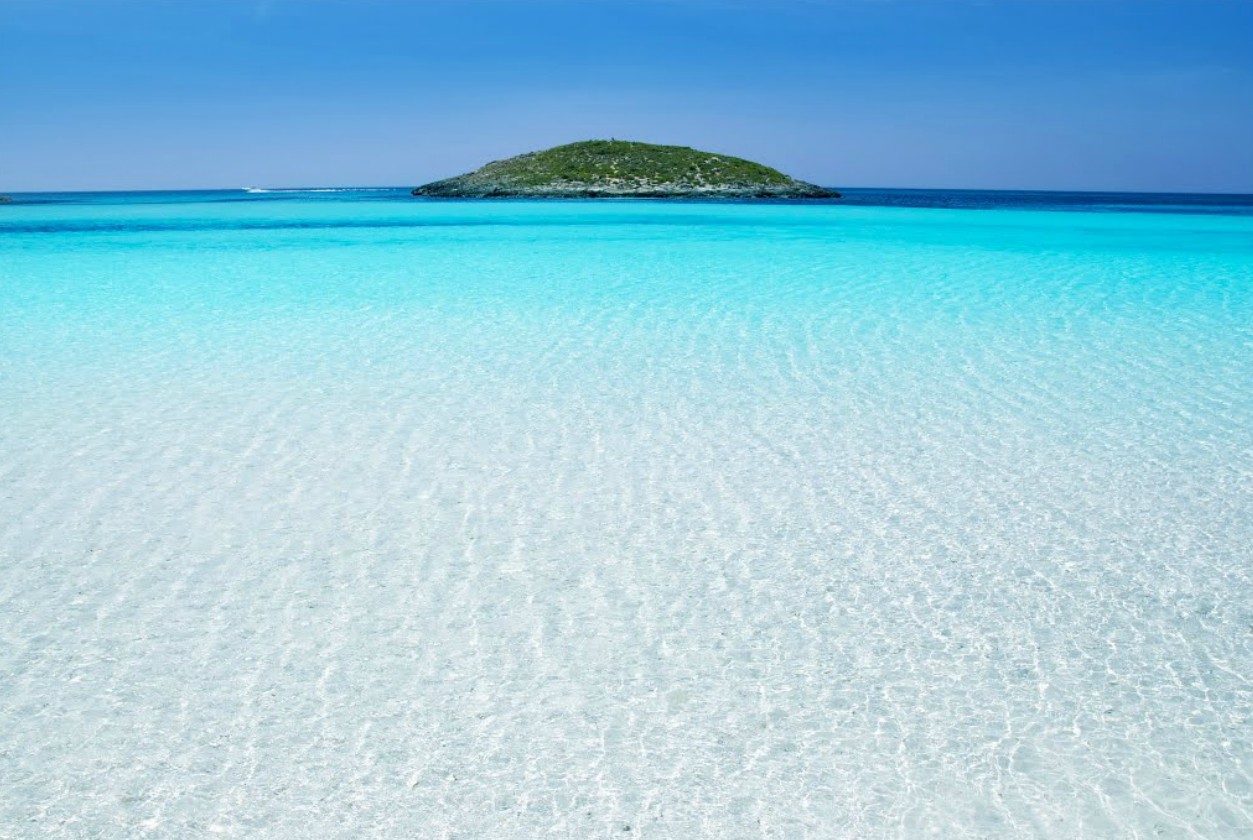 9780_Formentera beach view.jpg