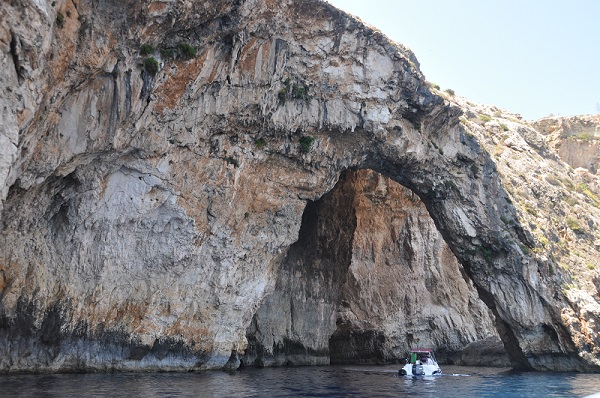 26_Blue_Grotto_08.JPG
