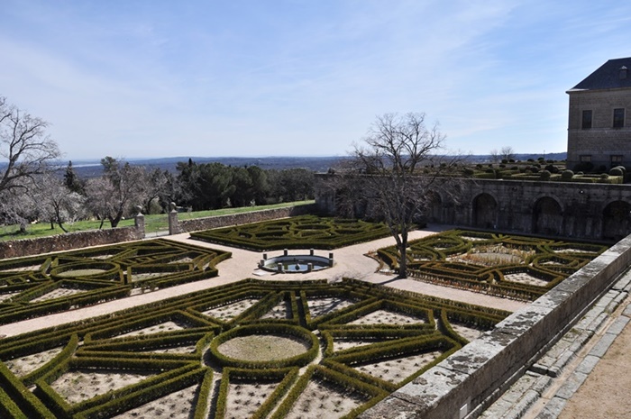047 08.03 Escorial.JPG