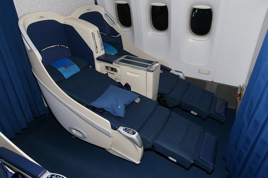 MH_B777.jpg
