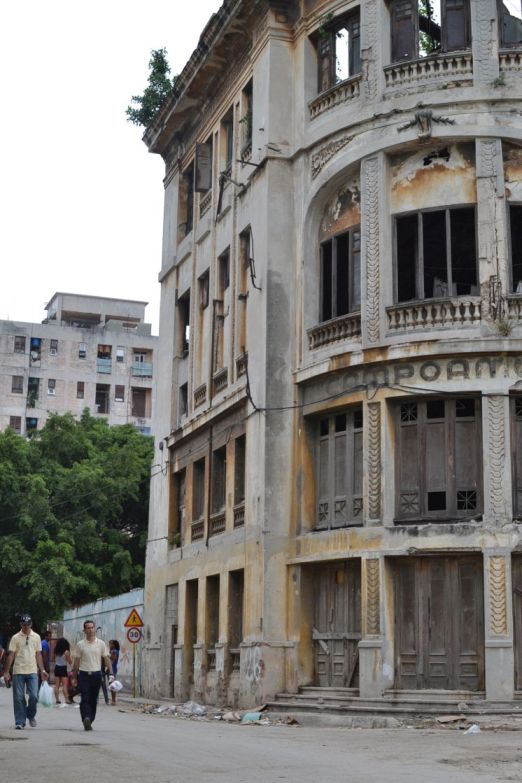 Havana_Theater.jpg