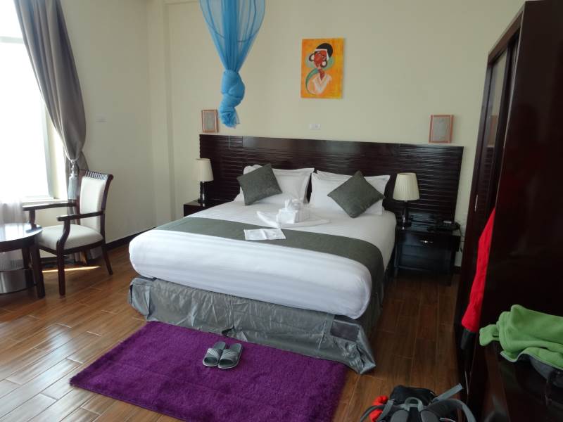 093 hotel.jpg