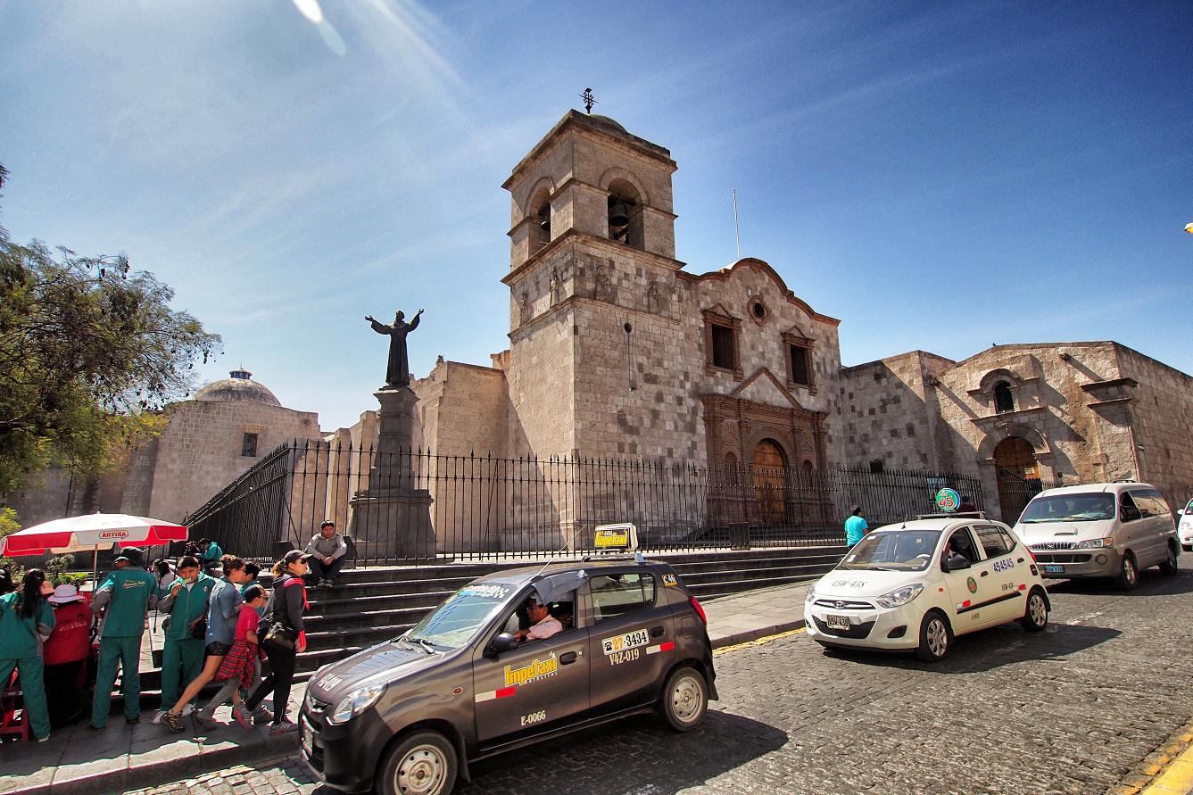 99-Arequipa kosciol.JPG