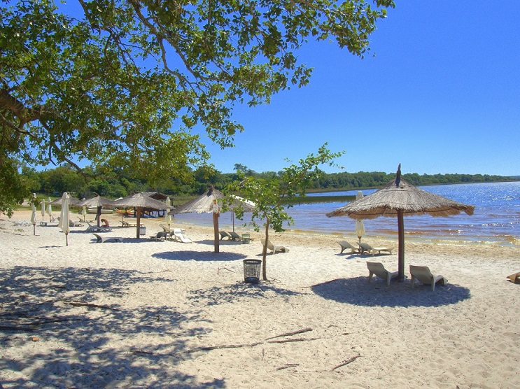 LagunaBlanca2.jpg